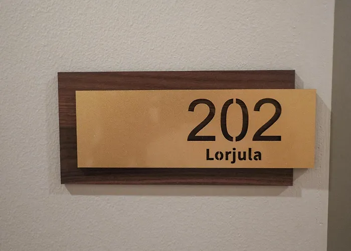 Lorjula Inn