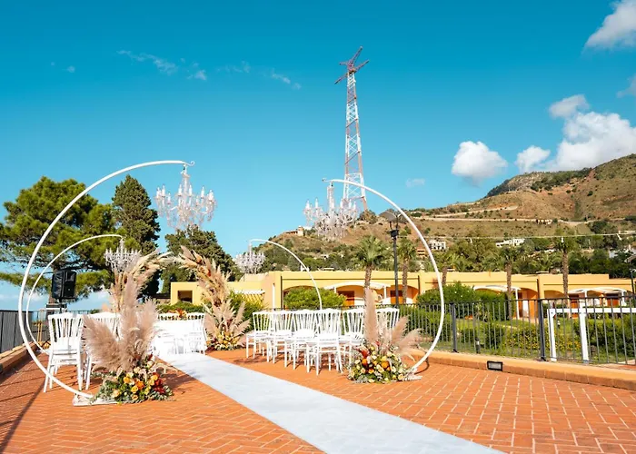 Altafiumara Resort & Spa