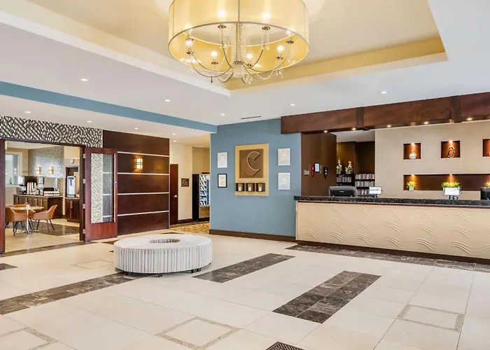 Comfort Hotel Bayer'S Lake