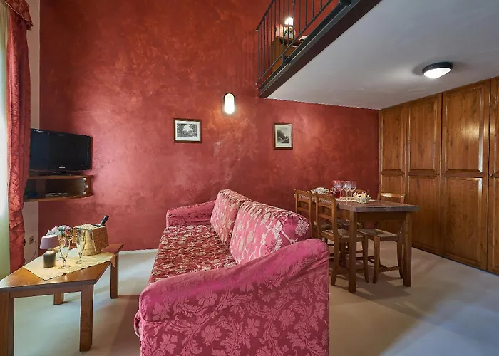 Casanova - Wellness Center La Grotta Etrusca