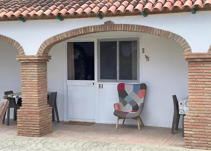 La Casa De Familia