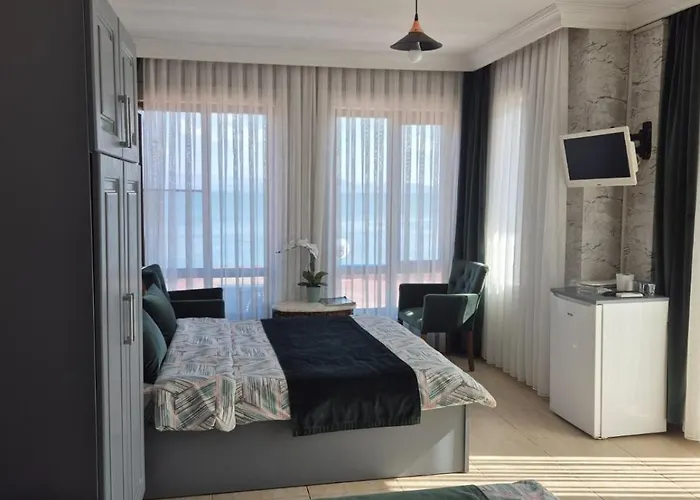 Pembe Koesk Otel