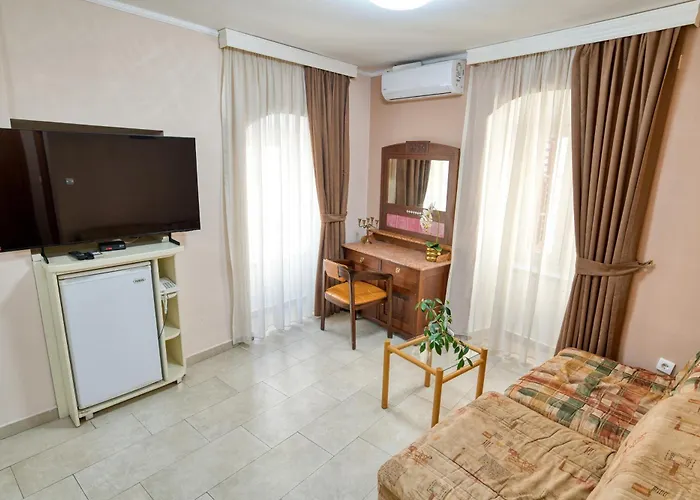 Hotel Rendez Vous