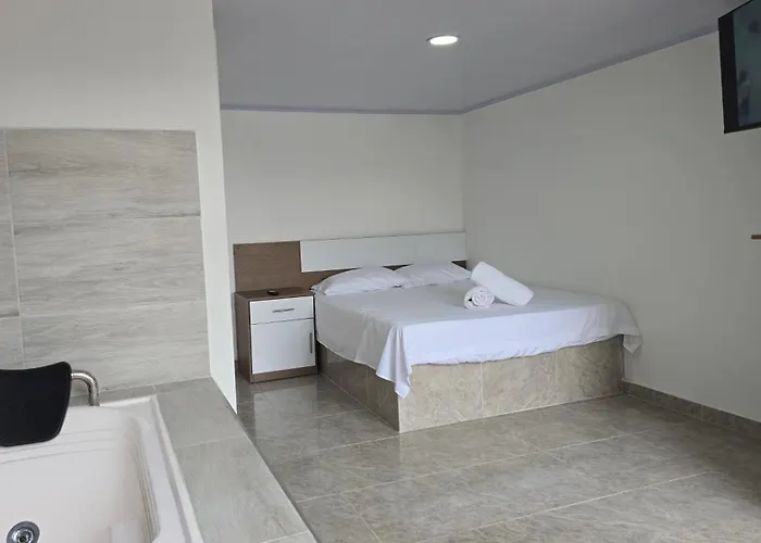 Hotel Valle del Café - Habitación con Jacuzzi 10