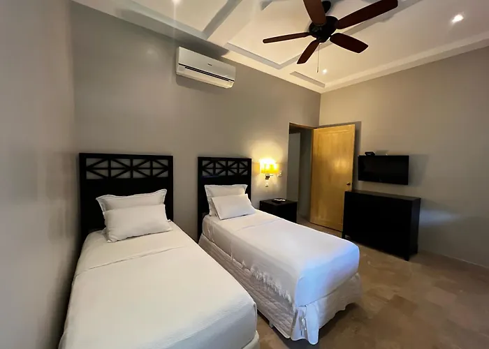 Paseo Suites El Valle, Luxury Apartments