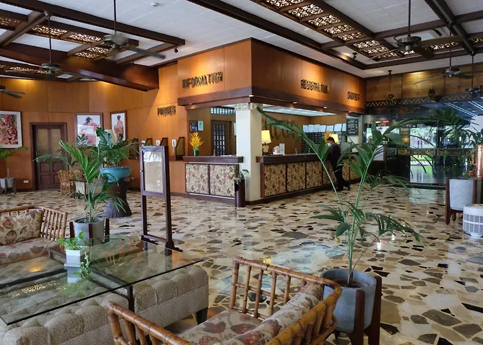 Oasis Hotel