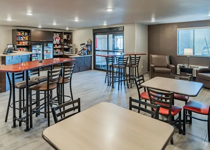 My Place Hotel-Redding, Ca