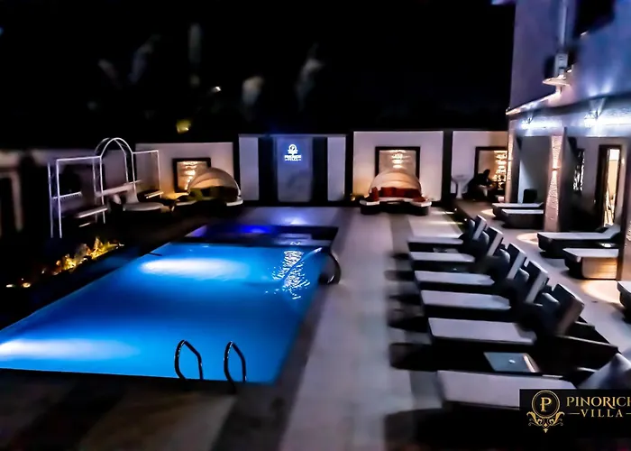 Pinorich Hotel