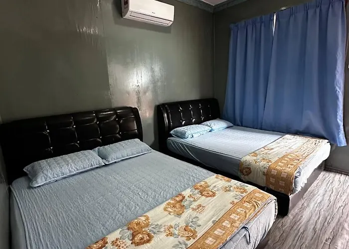 Beach Chalet - Fauna Teluk Dalam