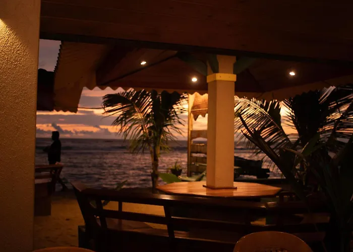 Hotel Coconut Bar Sea Lodge