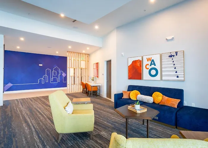 Holiday Inn Express & Suites Waco Downtown By Ihg