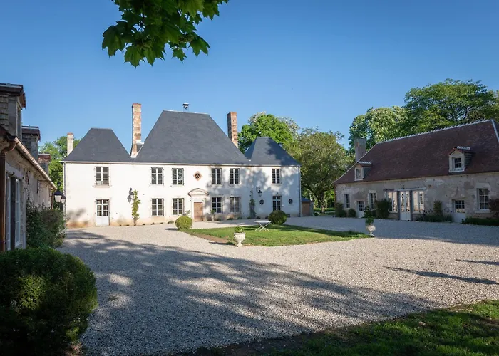 Le Château du Sollier - Charme calme et confort climatisation à 5mn du peage