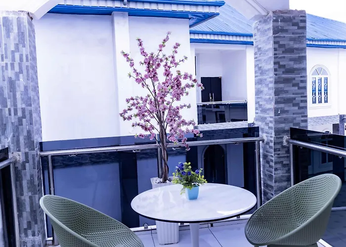 Pinorich Hotel