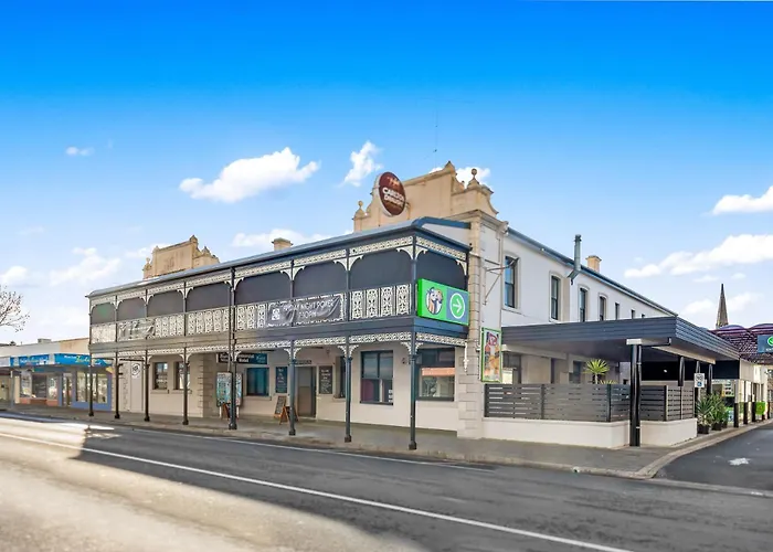 The Commercial Hotel