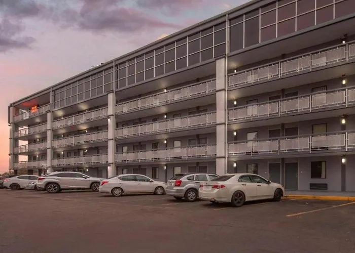 Downtown Inn & Studio Suites