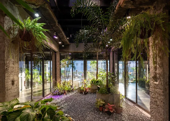 Sof Hotel