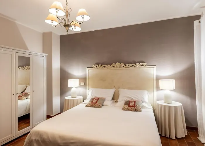 La Loggia Historic Resort - Albergo Diffuso