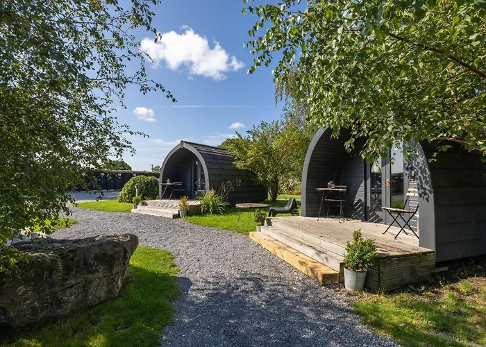 The Little Hide - Adult Only Camping Pods