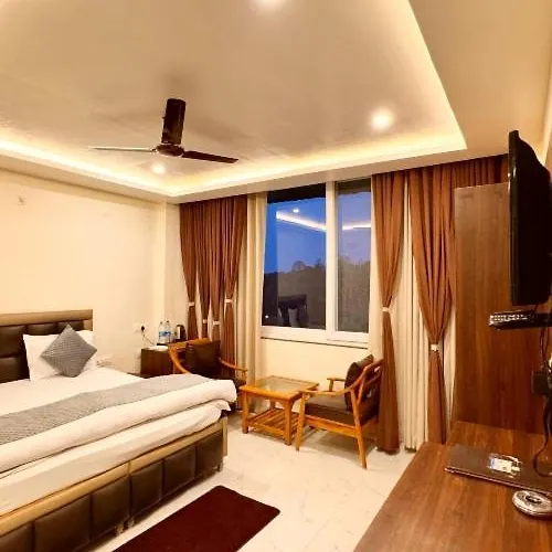 Tourist pure veg Hotel And Restaurant