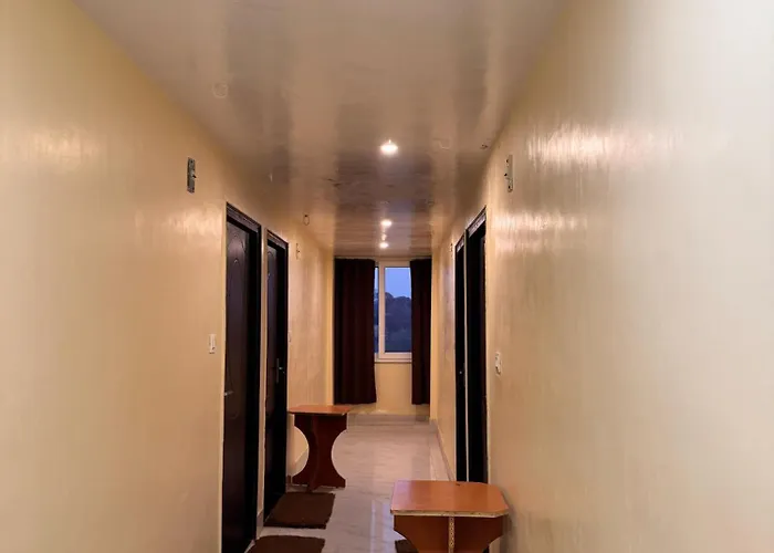 Tourist Pure Veg Hotel And Restaurant
