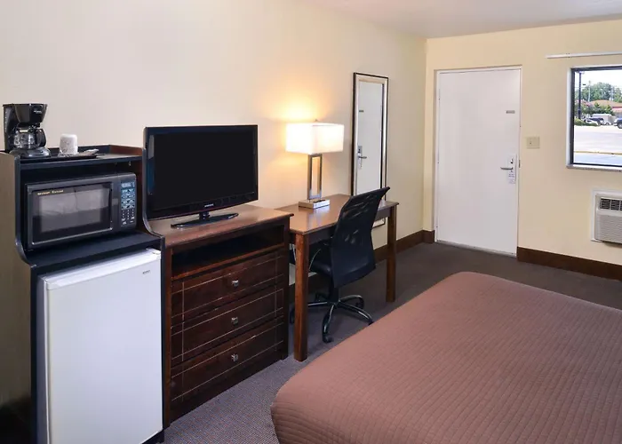 Americas Best Value Inn - Batesville