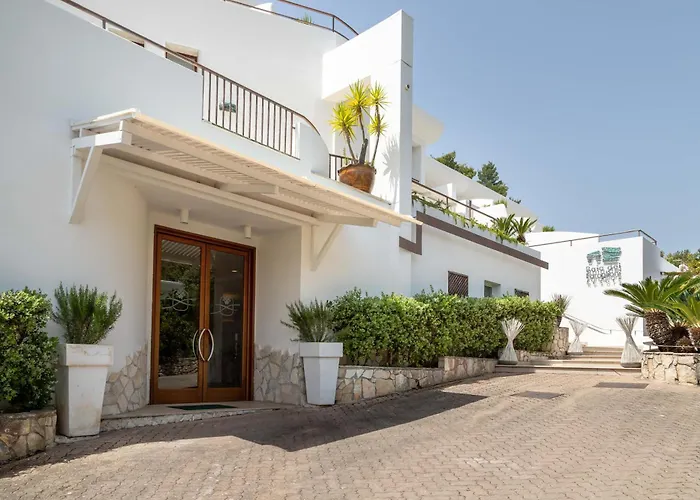 Apulia Hotel Baia Dei Faraglioni Resort