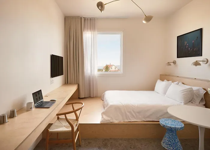 Petit Hotel De La Montagne