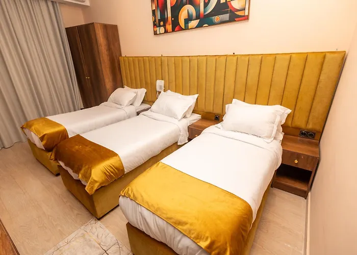 hotel saraya