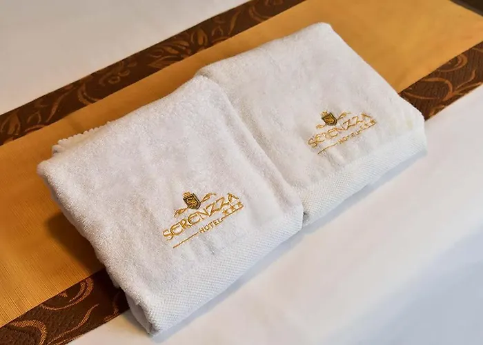Serenzza Hotel