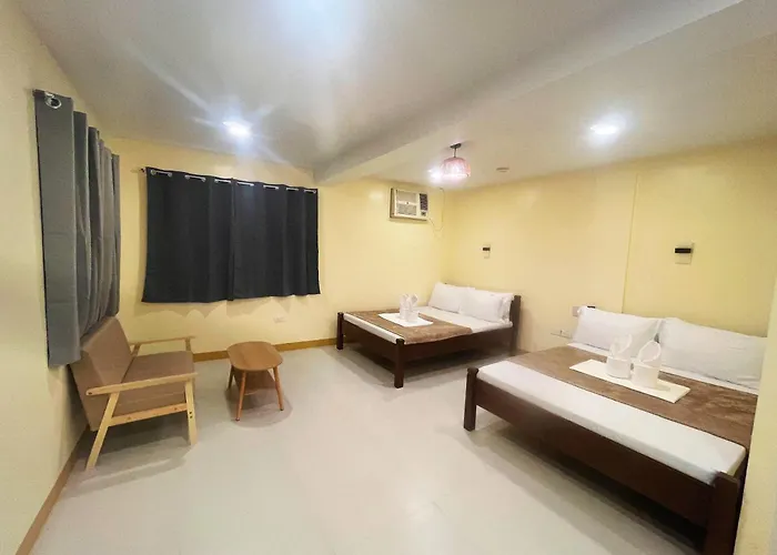 Cozy Coron Inn