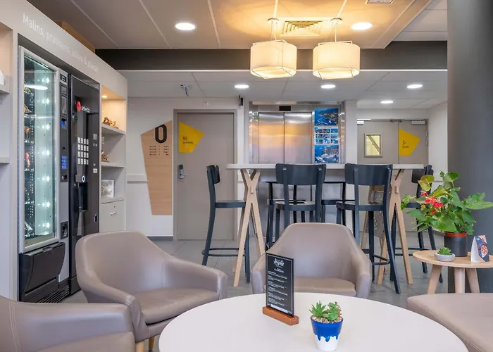B&B HOTEL ANNEMASSE Saint-Cergues