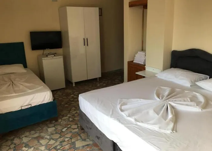 Çilek Otel
