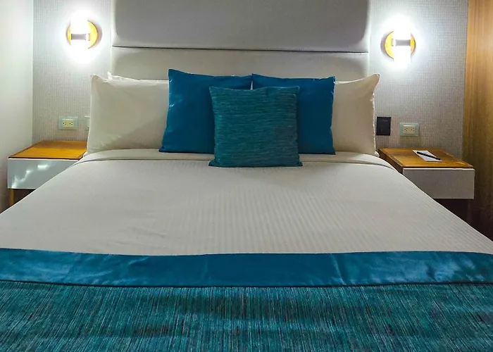 Condor Suites