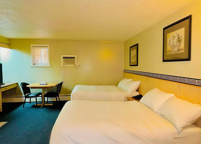 Silver Crest Lodge Grande Prairie