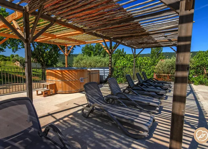 Hotel Les Restanques De Moustiers