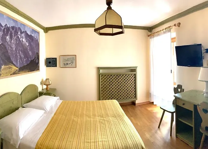 Albergo Garni Ajarnola