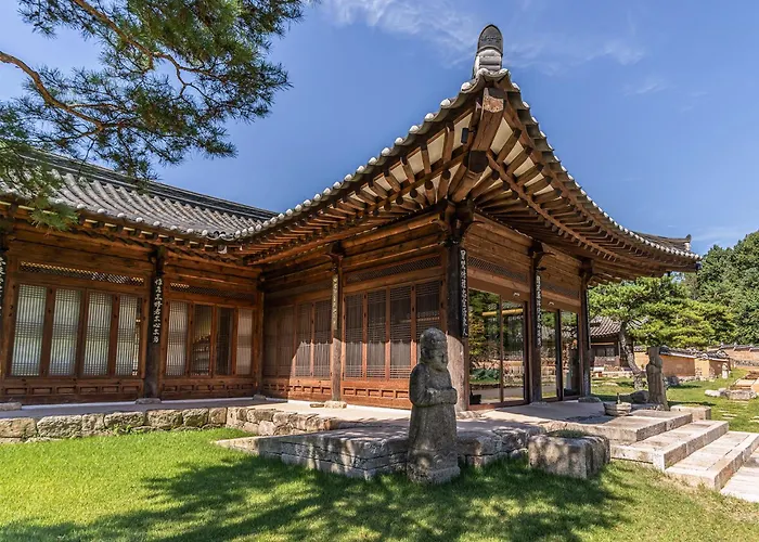 Rakkojae Hahoe Hanok Hotel
