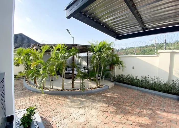 Urbanedge Hotel