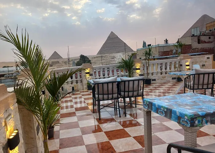 Royal Pyramids Guesthouse