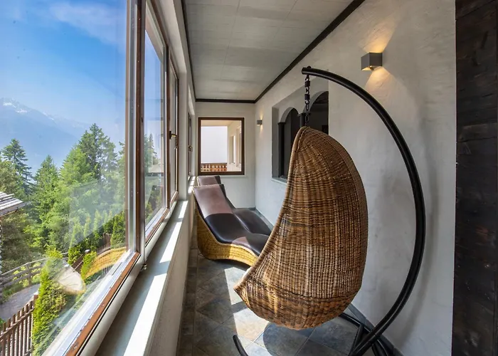 Hotel Pension Tyrol