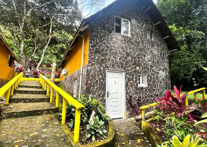 Hotel Refugio Cariguana