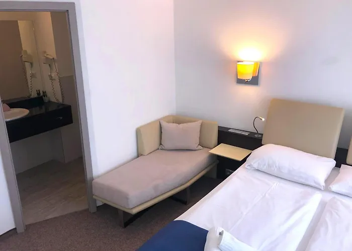 Hotel KOREKT