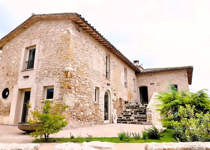 Borgo Del Lago