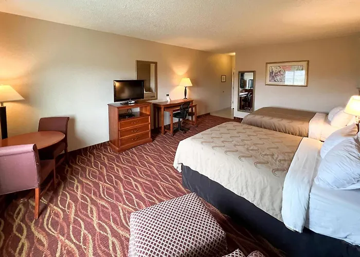 Quality Inn & Suites Grants - I-40