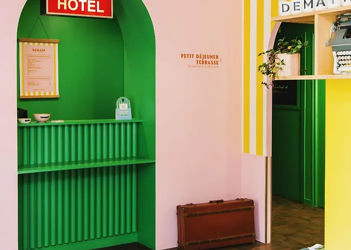 DEMAIN Hôtel