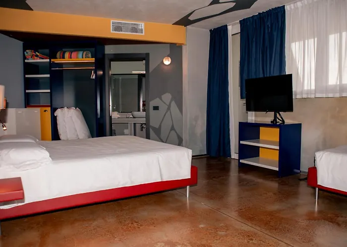 K Modern Hotel