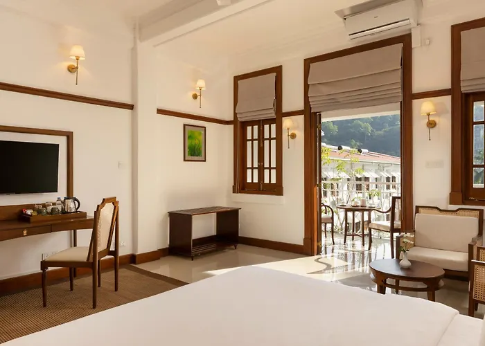 Hotel Suisse Kandy - Since 1890