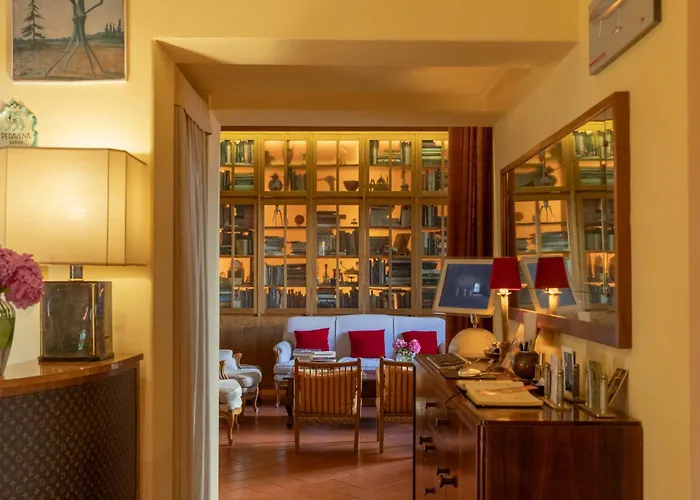 La Felicina, Accademia con Albergo - Mugello
