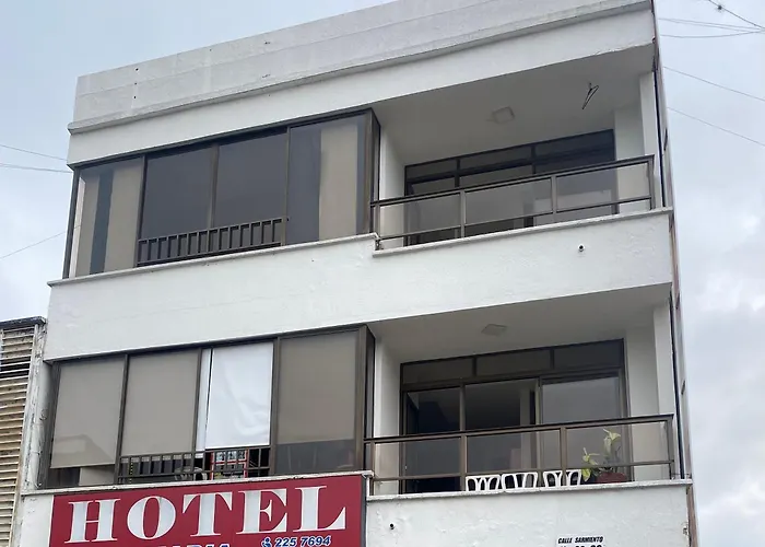 Hotel Lina Maria