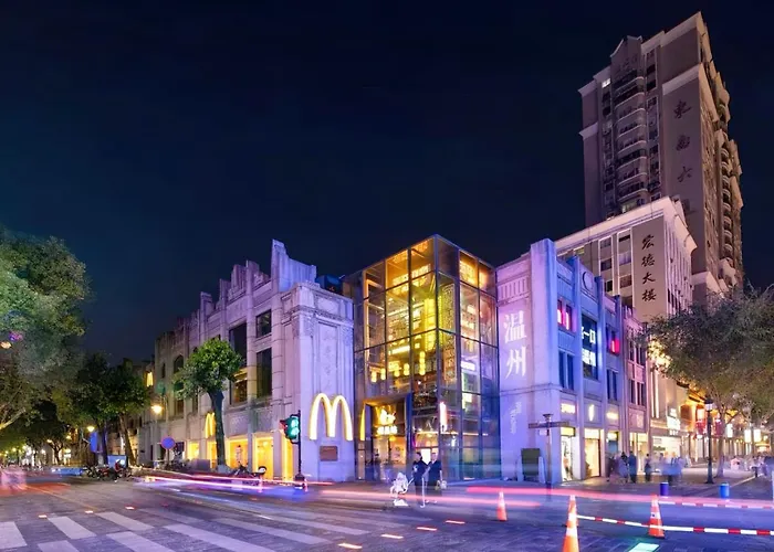 Wenzhou All-Day Hotel Is Located In The City Center Of Wuma Street, Convenient To Travel, Laundry Service Is Provided, Wifi Full Coverage, Free Breakfast, Coffee, Afternoon Tea, Food And Tourist Attraction Recommendations